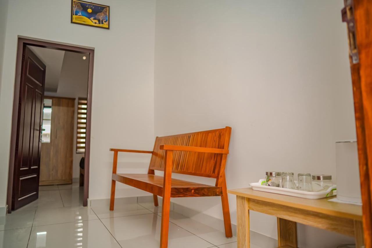 Shimano Square Guest House Варкала Екстериор снимка